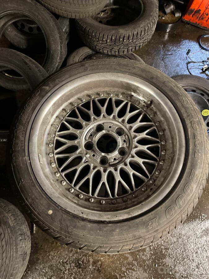 BBS, valuveljed
