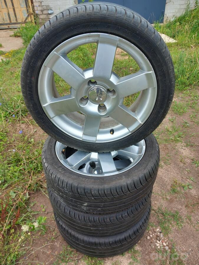 Ford, valuveljed