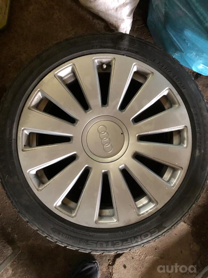 Audi A8, valuveljed