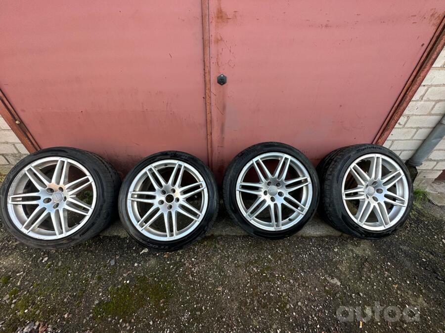 AUDI, valuveljed