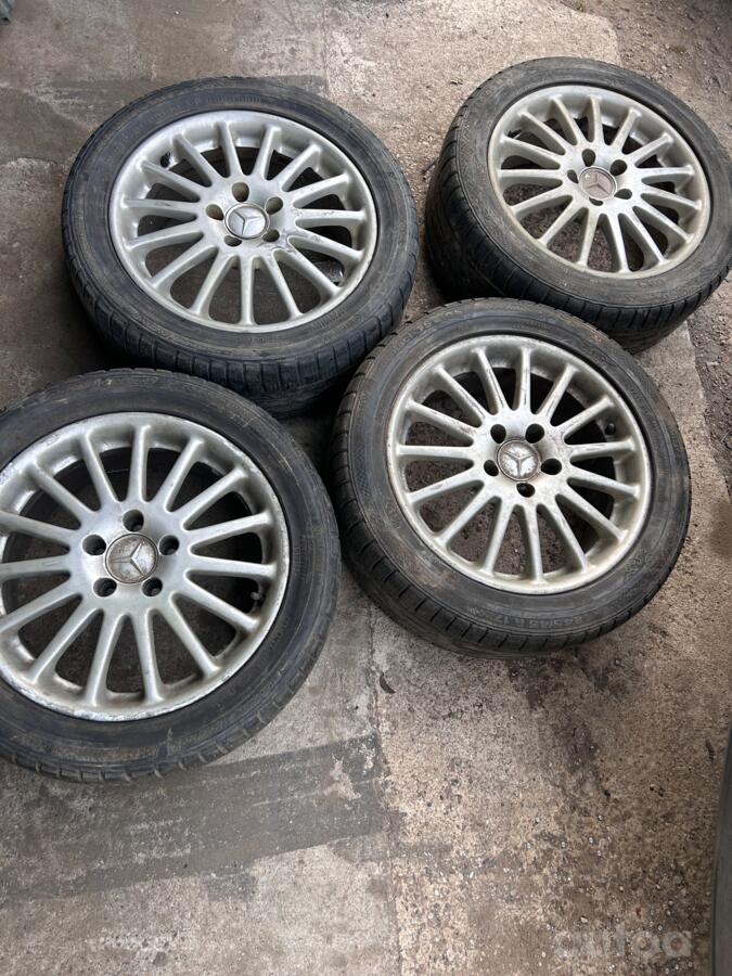 Mercedes-Benz, valuveljed