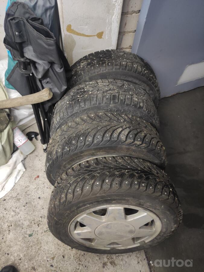 VW Originalūs, valuveljed