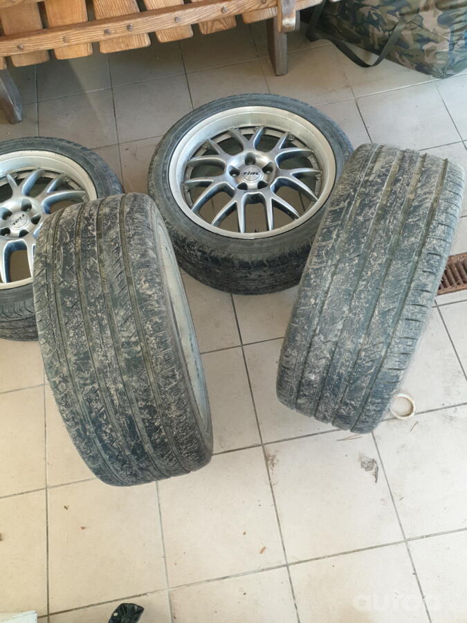 Audi, valuveljed