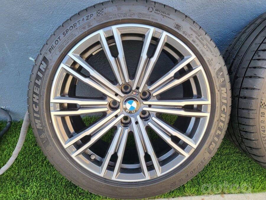 Bmw, valuveljed