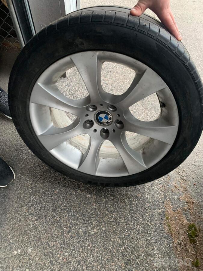Bmw, valuveljed