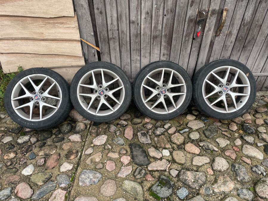 SAAB, valuveljed