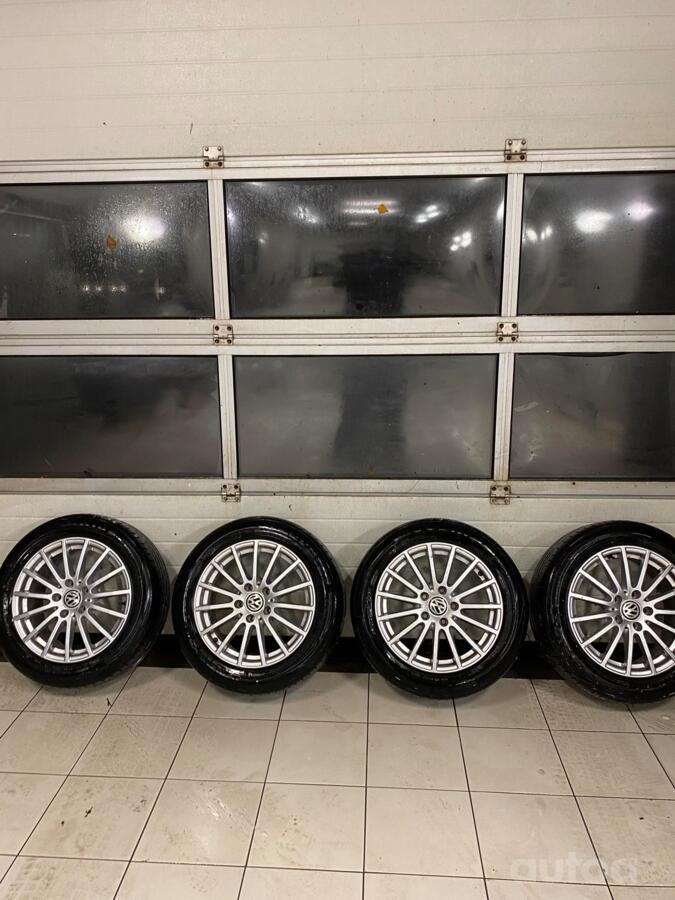 Mercedes benz, valuveljed