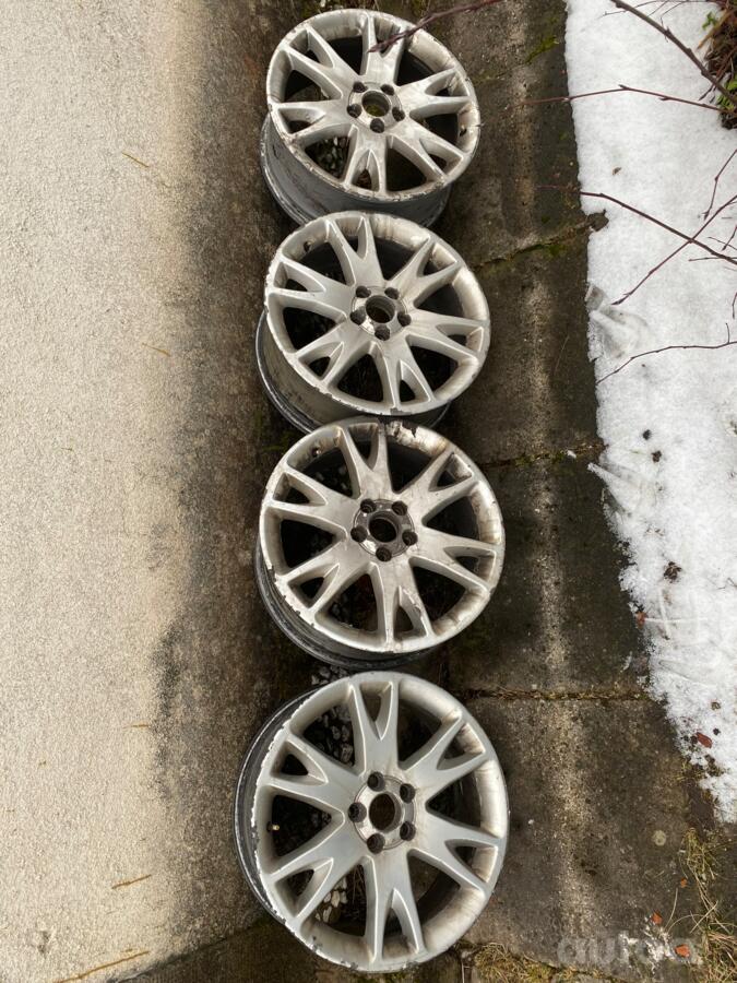 Volvo, valuveljed