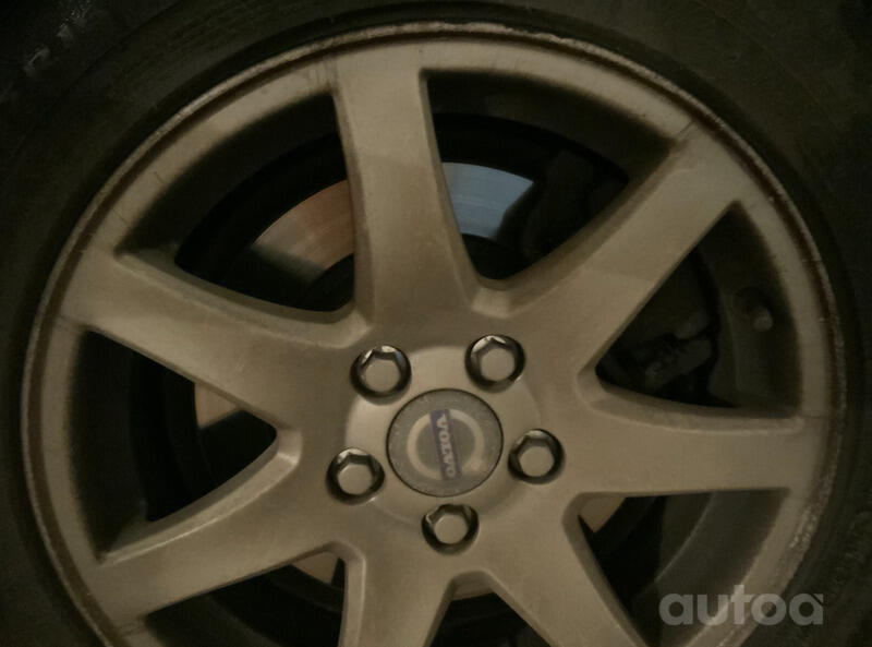 Volvo, valuveljed