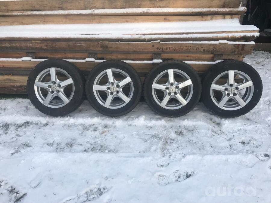 Volvo, valuveljed