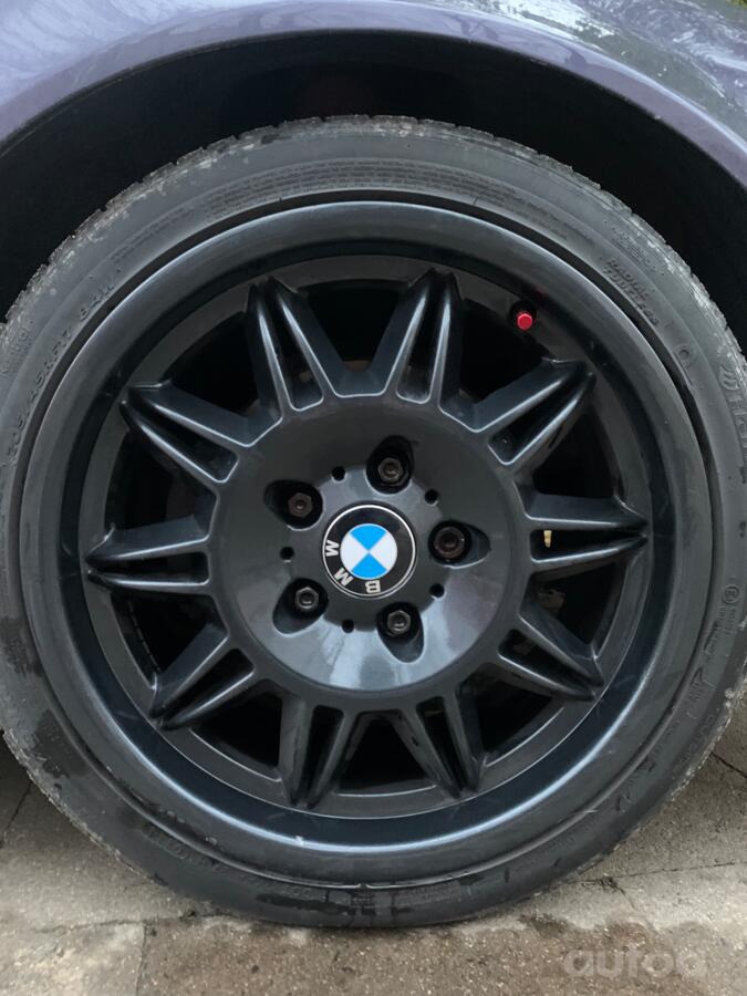 BMW, valuveljed