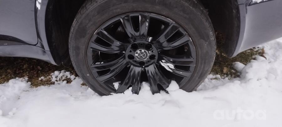 Bmw, valuveljed