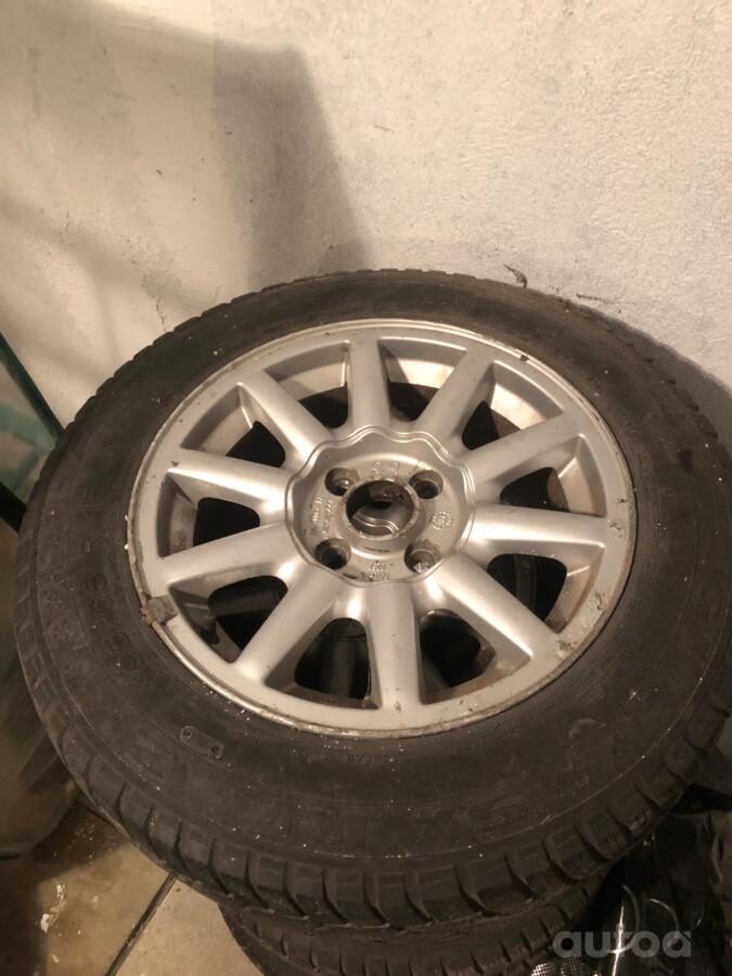 Audi, valuveljed