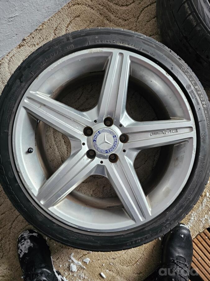 Mercedes benz, valuveljed