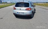 Volkswagen Tiguan 1 generation Crossover