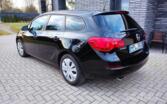 Opel Astra J Sports Tourer wagon