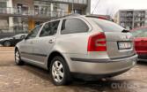 Skoda Octavia 2 generation Combi wagon 5-doors