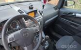 Opel Zafira B Minivan 5-doors