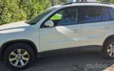 Volkswagen Tiguan 1 generation Crossover