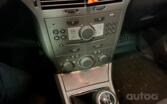 Opel Astra H Hatchback