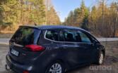 Opel Zafira C Tourer minivan