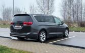 Chrysler Pacifica 2 generation Minivan