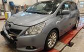 Toyota Verso 1 generation Minivan