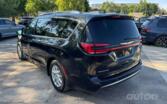 Chrysler Pacifica 2 generation Minivan
