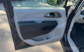 Chrysler Pacifica 2 generation Minivan