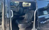 Chrysler Pacifica 2 generation Minivan