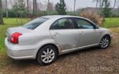 Toyota Avensis 2 generation Sedan