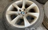 BMW, valuveljed