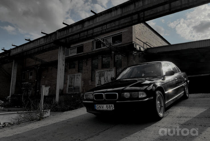 BMW 7 Series E38 Sedan