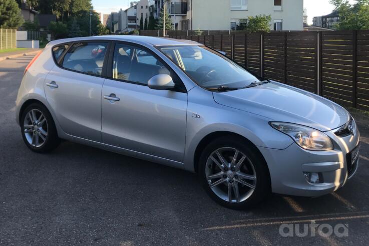 Hyundai i30 FD Hatchback