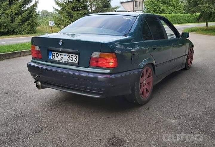 BMW 3 Series E36 Sedan