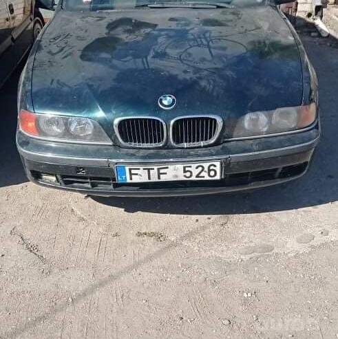 BMW 5 Series E39 Touring wagon