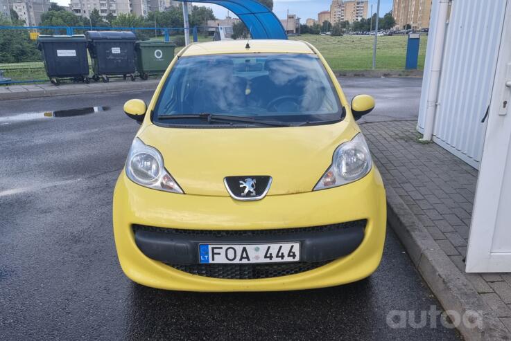 Peugeot 107 1 generation Hatchback 5-doors
