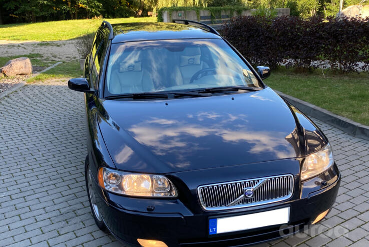 Volvo V70 2 generation [restyling] wagon 5-doors