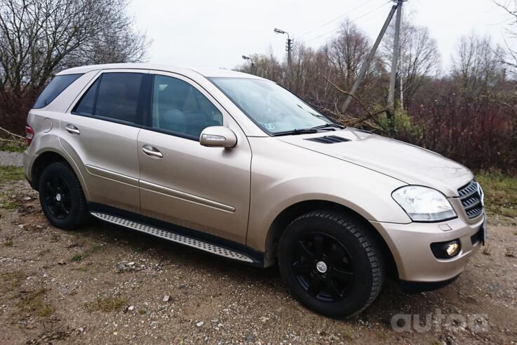 Mercedes-Benz M-Class W164 Crossover 5-doors