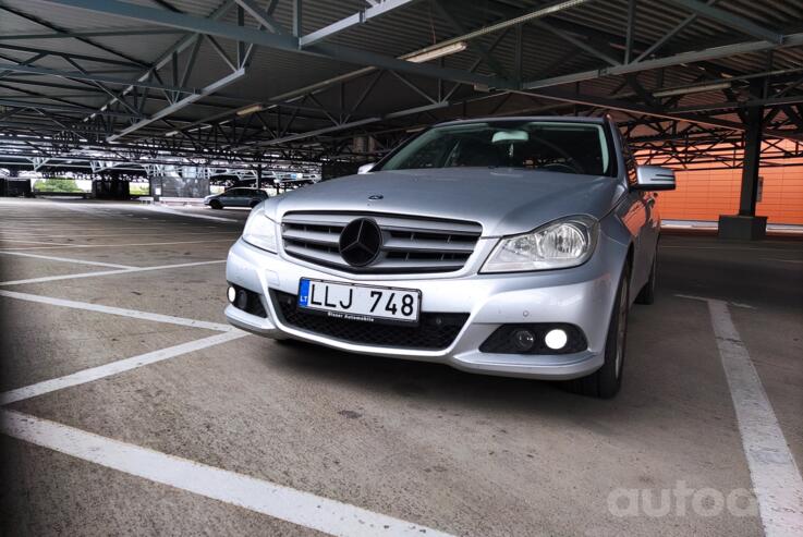 Mercedes-Benz C-Class W204/S204 wagon 5-doors