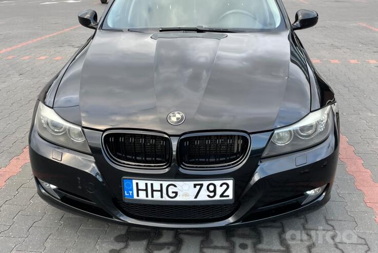 BMW 3 Series E90/E91/E92/E93 Sedan