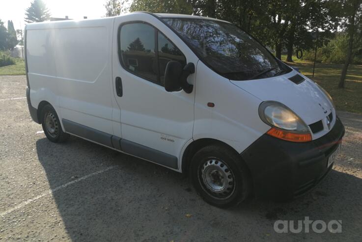 Renault Trafic 2 generation Minivan