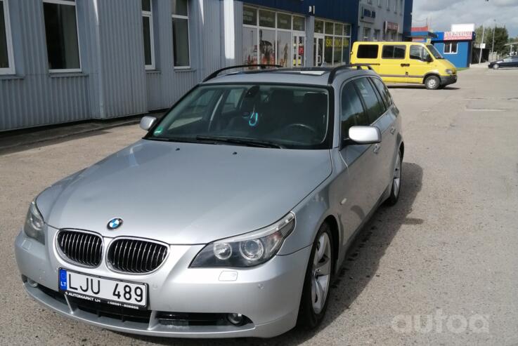 BMW 5 Series E60/E61 Touring wagon
