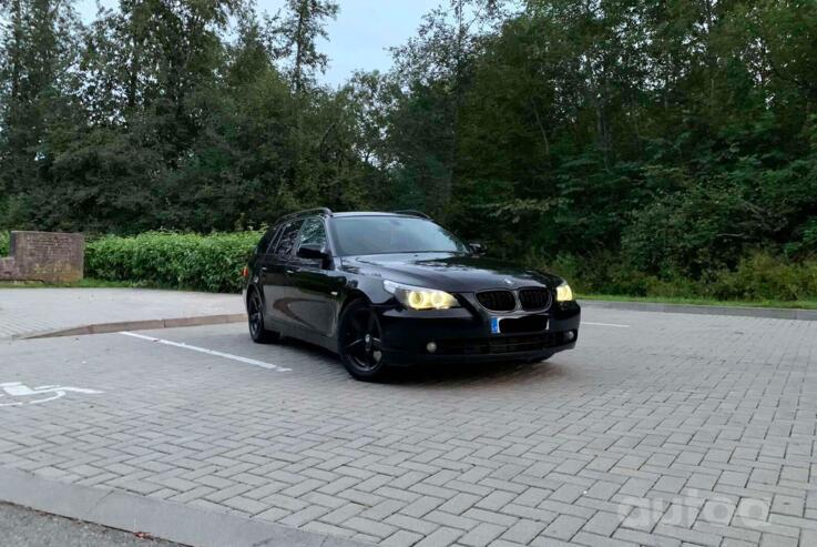 BMW 5 Series E60/E61 Touring wagon