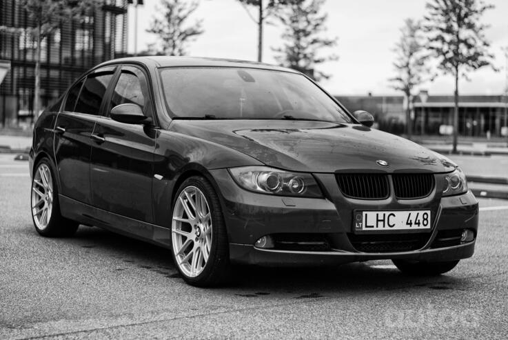 BMW 3 Series E90/E91/E92/E93 Sedan