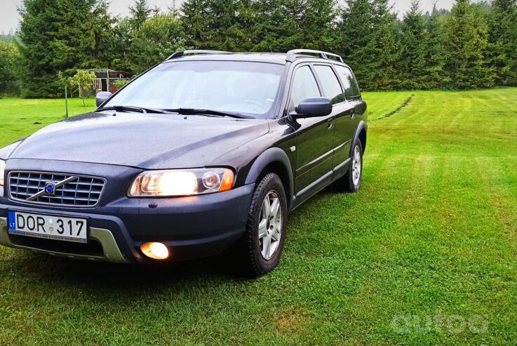 Volvo XC70 2 generation [restyling] wagon