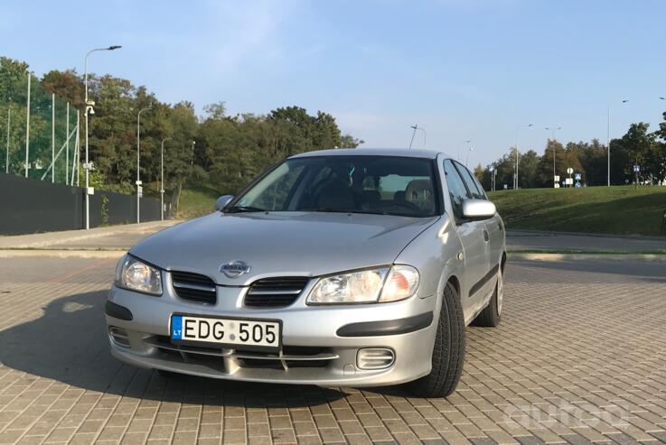 Nissan Almera N16 Hatchback 5-doors