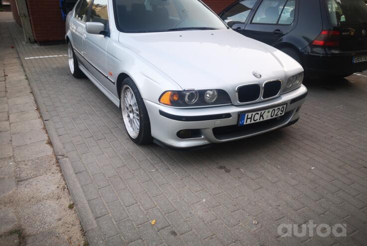 BMW 5 Series E39 [restyling] Sedan