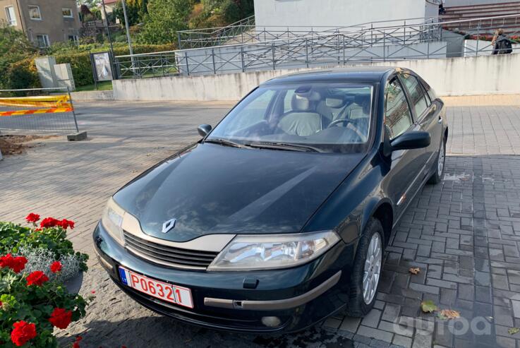 Renault Laguna 2 generation Liftback