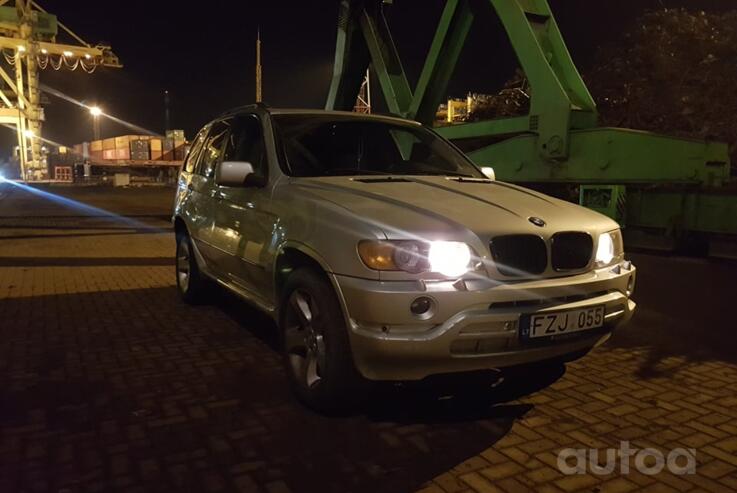 BMW X5 E53 Crossover
